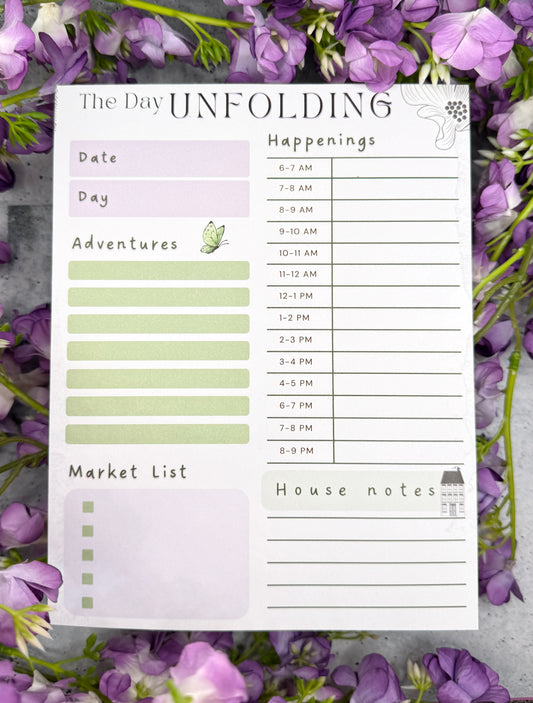 The Day Unfolding - Daily Planner 7" x 9"